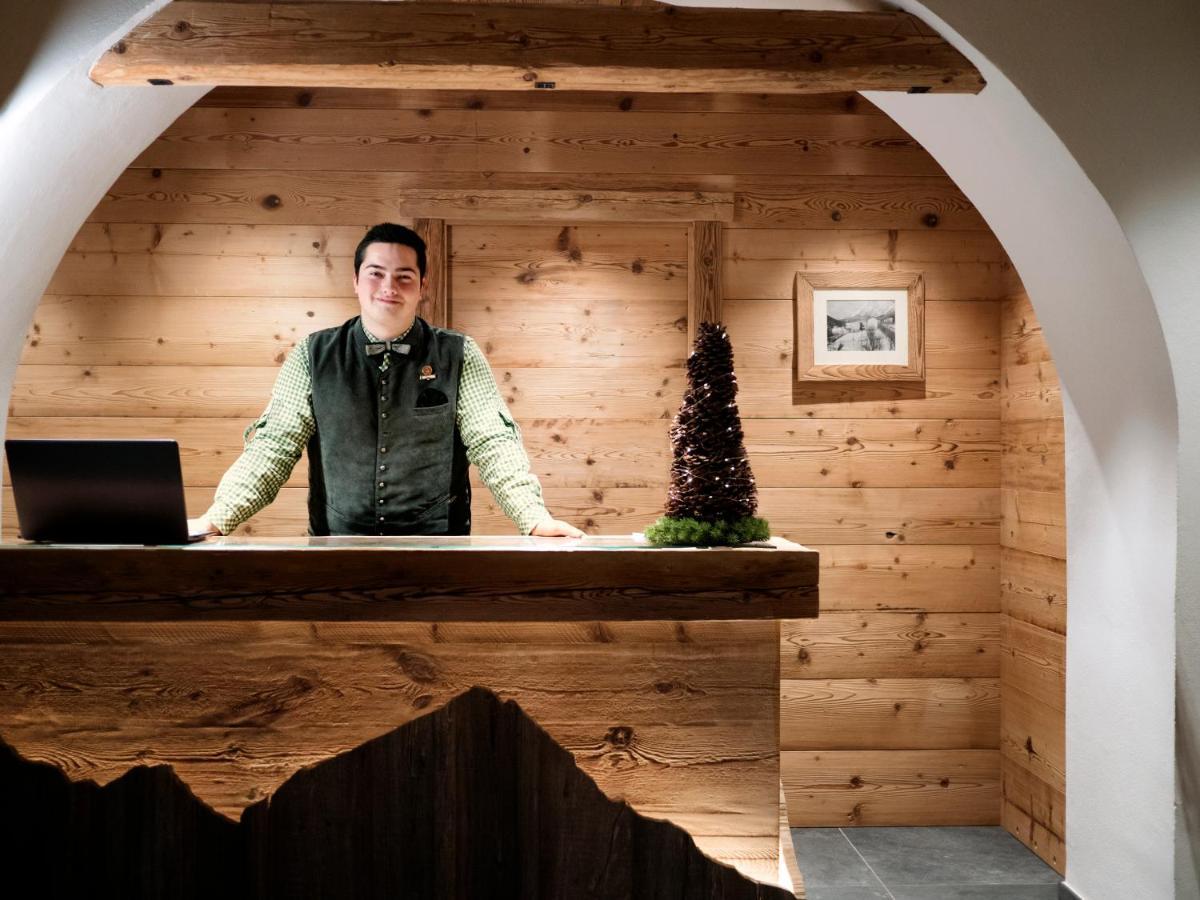 Fiori Dolomites Experience Hotel San Vito di Cadore Exterior foto