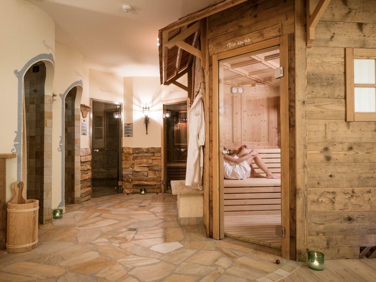 Fiori Dolomites Experience Hotel San Vito di Cadore Exterior foto